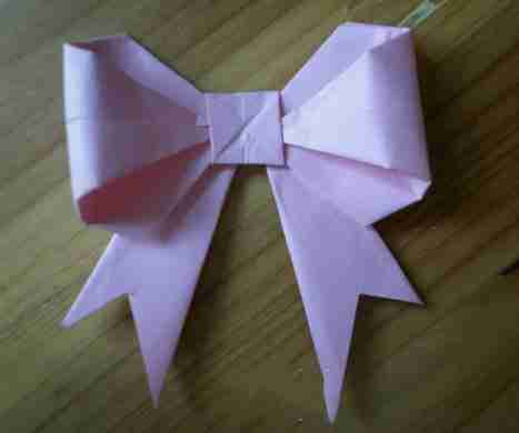 手工蝴蝶结的折纸步骤_手工蝴蝶结折纸教程
